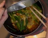 bibigo豚キムチで！ニラ玉丼作り方5写真
