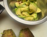 ウルトラマンドの　キムチ納豆アボカド和え作り方3写真