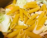 鍋の素●鶏肉の白湯イタリアン・ペンネ鍋作り方1写真