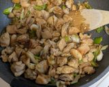 じゃがいもと鶏もも肉のバター醤油作り方4写真