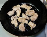 アスパラと鶏胸肉のごま油炒め作り方4写真