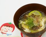 ズッキーニともずくの味噌汁作り方4写真