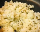 シンプル炒飯●バジル＆チーズチャーハン作り方2写真