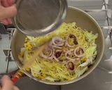 屋台風！イカのバター醤油焼きそば♪作り方5写真
