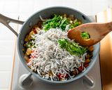しらすと夏野菜のガパオ風ライス作り方9写真
