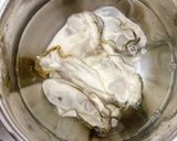生牡蠣の下処理♪生牡蠣きゅうりポン酢和え作り方1写真