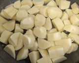 じゃがいもと鶏もも肉のバター醤油作り方2写真