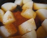 すじ鯨と大根の煮物作り方4写真