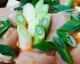 プチッと鍋●長ネギ＆豆腐の鶏キムチ鍋作り方1写真