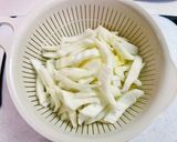 白菜の軸と油揚げのおみそ汁作り方1写真