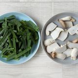 夕食メインに格上げ!えび入りニラ玉作り方2写真