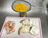 コーン＆ウインナーのバター醤油煮😃作り方1写真