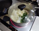 鶏もも肉と冬瓜の白湯風煮込み作り方5写真