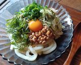 薬味たっぷり！冷やし納豆玉子うどん作り方4写真