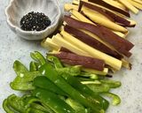さつまいもとピーマンのきんぴら作り方1写真