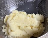 人参ソテーとちくわのポテト包み♪作り方1写真