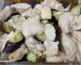 簡単!茄子と鶏胸肉のレンジ蒸し♪作り方3写真