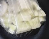 手羽元と大根ののり塩バター煮作り方1写真