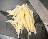 サッパリ♪千切りじゃがいもの赤酢炒め作り方1写真