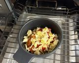 簡単❗️熱々✨市販のコロッケのトマトチーズ焼き🫕作り方5写真