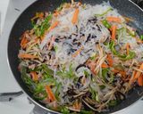 しらたき、ごぼう、ひじきとひき肉の炒め物作り方6写真
