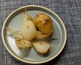 春が旬！スタミナ満点♡にんにく丸ごと揚げ作り方4写真