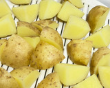 新じゃがと牛肉の焼肉のタレ炒め🥔🥩🔥作り方2写真