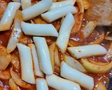 韓国ごはん＊トッポッキ(甘辛味噌餅炒め)作り方3写真