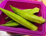 オクラと鶏ひき肉の甘辛炒め作り方2写真