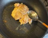 味ぽんスパイスで皮パリおろし鶏ステーキ作り方3写真