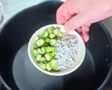しらすとオクラの炒飯作り方1写真