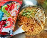 【袋麺の粉♻️】🇹🇭トムヤム風えび味🦐小松菜炒め🥬！作り方6写真