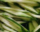 きゅうりと鶏ささみの胡麻マヨ和え作り方2写真
