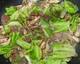 舞茸＊キャベツ＊コンビーフのパスタ♪作り方4写真