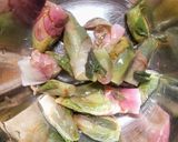 イタドリのサシボ・茸・冷凍豆腐のスープ作り方1写真