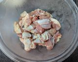 親子おかず♡鶏もも肉とニラのふわふわ卵炒め作り方1写真
