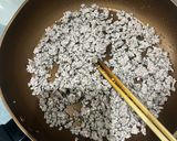 万能⭐︎坦々風⭐︎ひき肉ともやしの味噌辛炒め作り方1写真