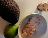 フレッシュなかにとアボカドのサラダ作り方1写真