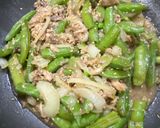 スナップえんどう豆とサバ缶のソテー作り方5写真