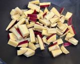 さつまいもとウインナーのバター醤油炒め作り方4写真