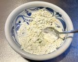 すだちと小麦粉を練り合わせて作るうどん作り方5写真