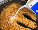 簡単ワンパン♪トマトクリームパスタ作り方5写真