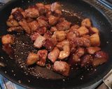 さつまいもと豚肉の甘辛炒め作り方8写真