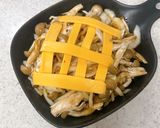 しめじと新玉ねぎのマヨチーズ焼き作り方3写真
