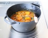 大きなスプーンで、定番【南瓜のそぼろ煮】作り方5写真