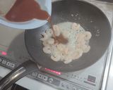 白菜炒め甘口エビチリ乗せ作り方6写真