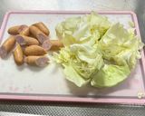 キャベツ🥬とウインナーのコンソメ煮😃作り方1写真