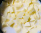 ああ秋の味！さつまいもとりんごのミルク煮♡作り方3写真