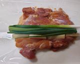 鶏もも肉のロール巻き☘️作り方3写真