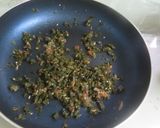 ご飯のお供に♪赤じそで梅入り佃煮作り方2写真
